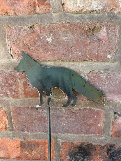 Standing Fox Garden Stake