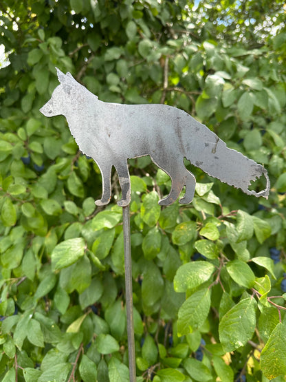 Standing Fox Garden Stake